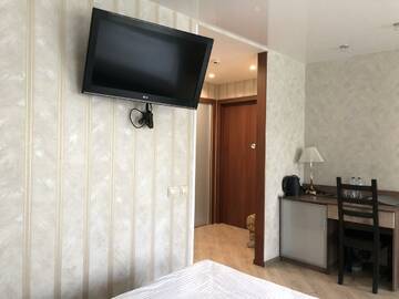 Фото номера Номер комфорт с 2 односпальными кроватями Гостиница Шведка г. Братск 6