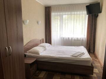 Фото номера Бюджетный одноместный номер Гостиница Шведка г. Братск 2